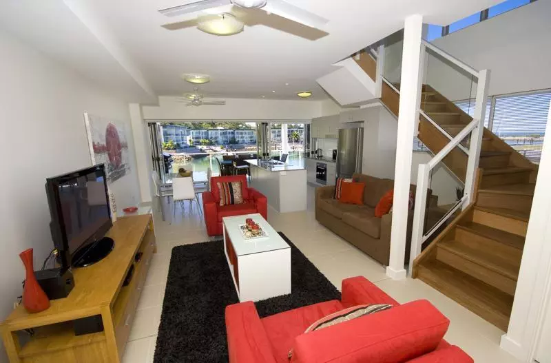 ホテル Beachside Magnetic Harbour Apartments