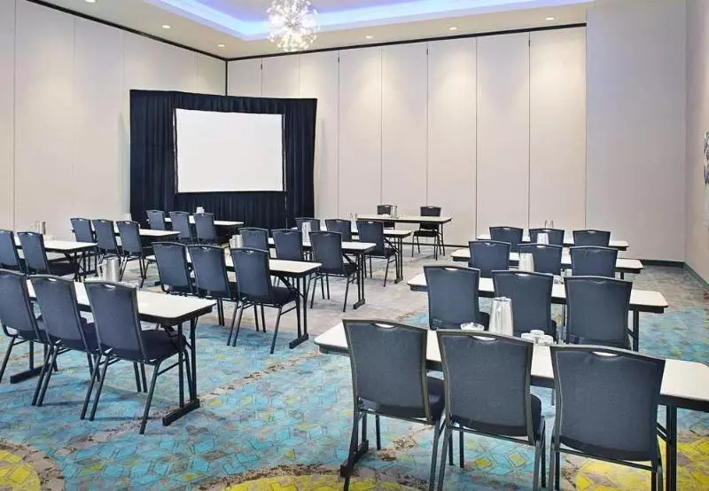 ホテル Courtyard By Marriott Dallas Carrollton And Carrollton Conference Center