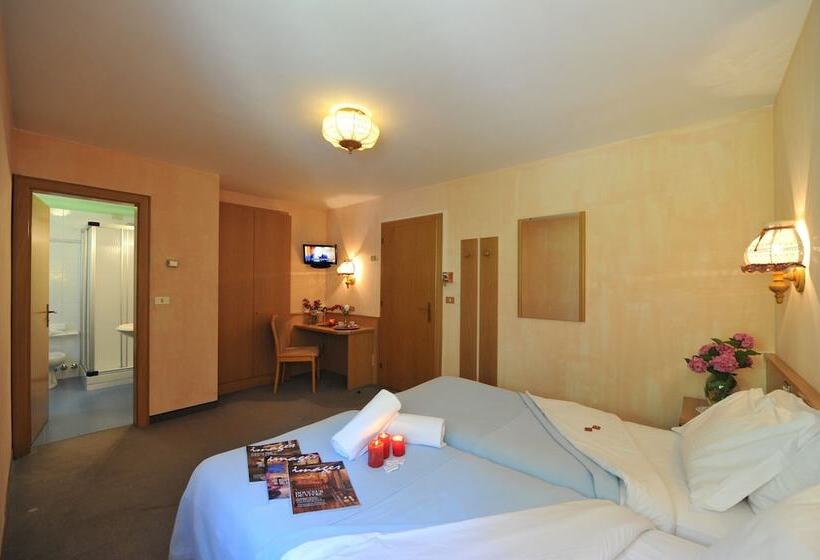 فندق Etoile De Neige