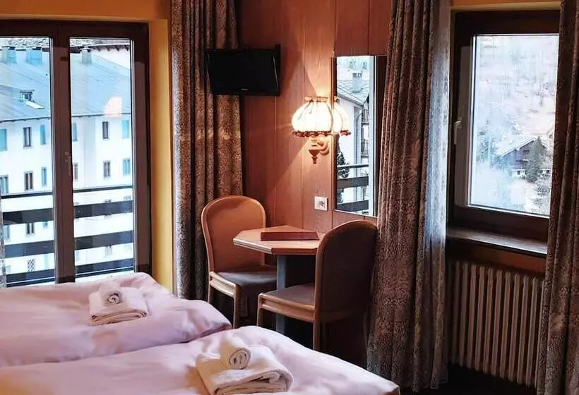 هتل Etoile De Neige