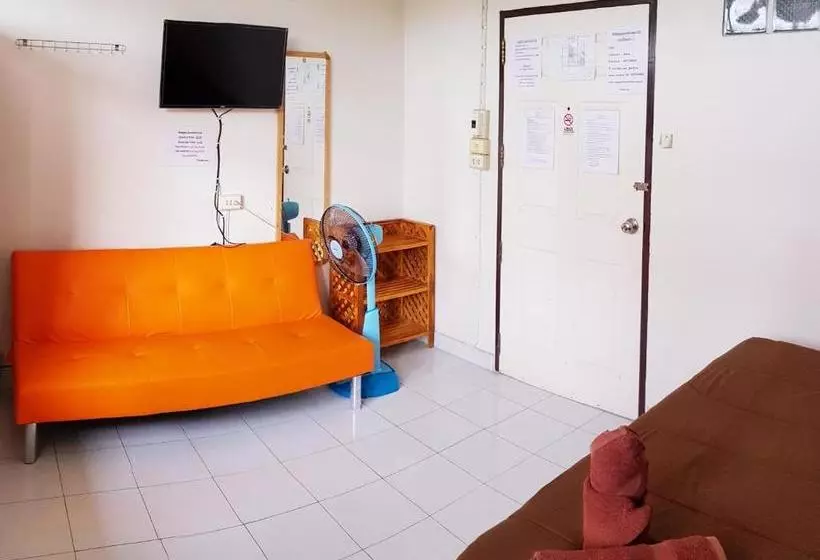 هتل Happy Guesthouse 2