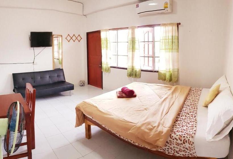 Отель Happy Guesthouse 2