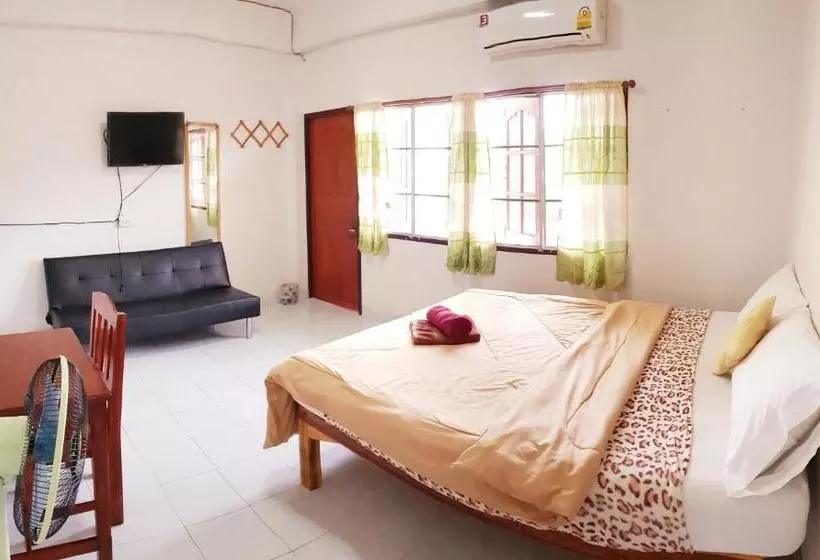 هتل Happy Guesthouse 2