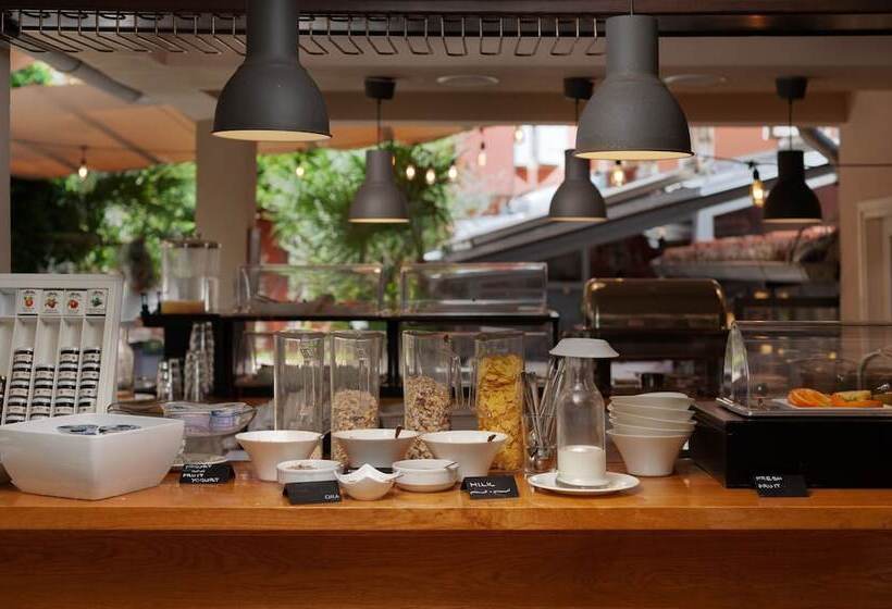 هتل Heritage Angelo D Oro