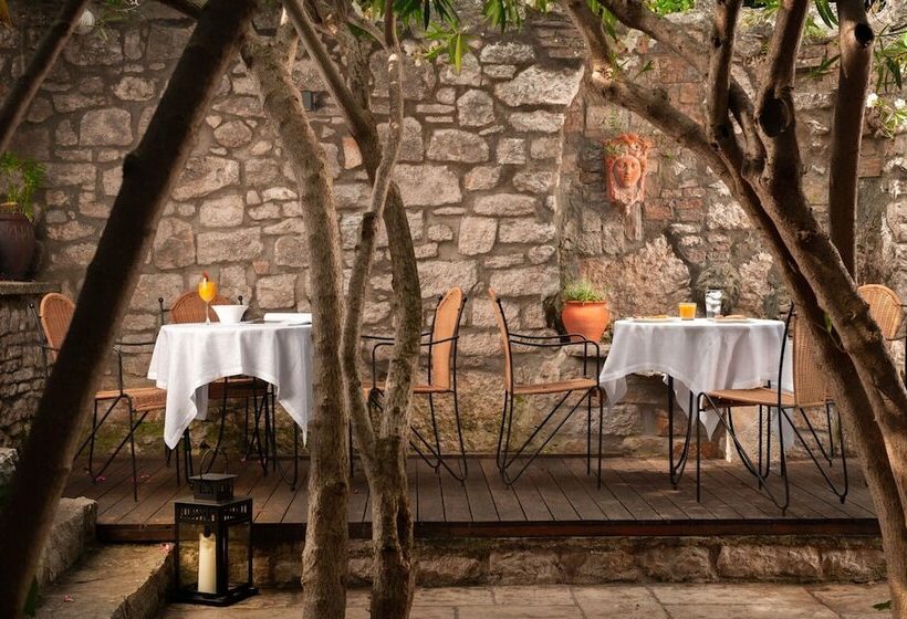 هتل Heritage Angelo D Oro