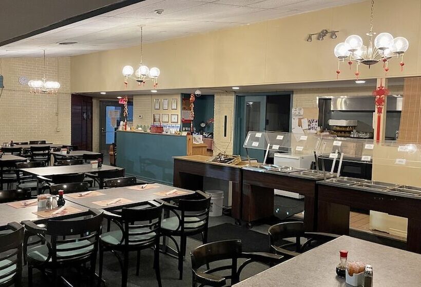 בית מלון כפרי Lively Inn And Suites   Sudbury