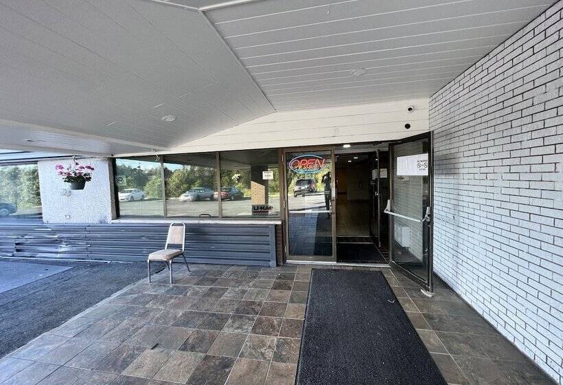 בית מלון כפרי Lively Inn And Suites   Sudbury