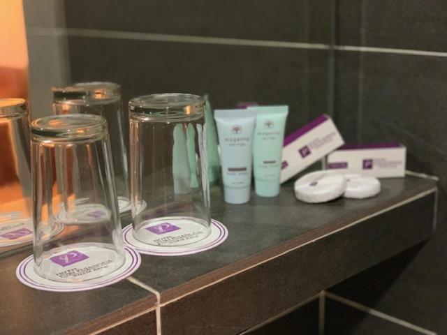 호텔 Puri Pujangga