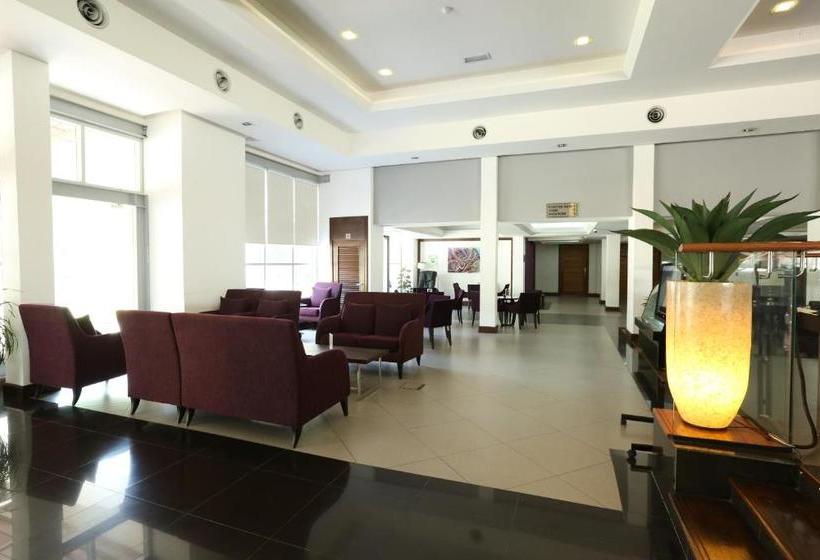 호텔 Puri Pujangga