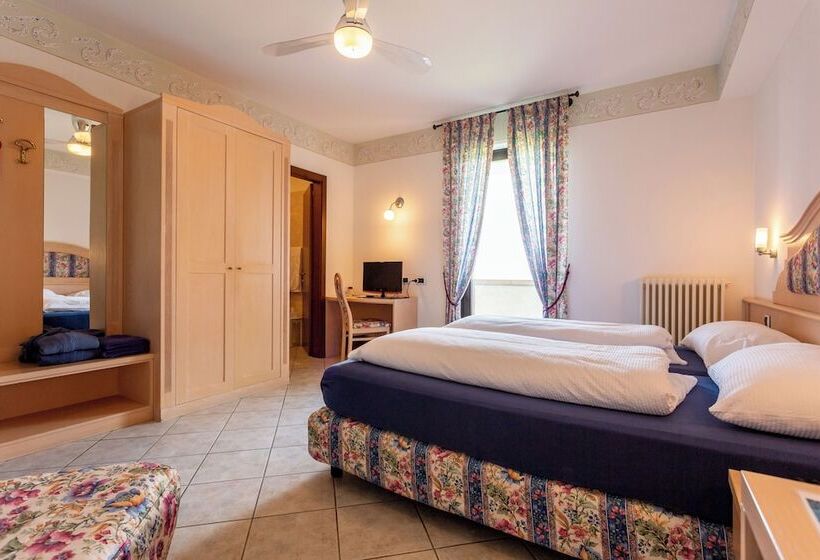 בית מלון כפרי Residence Alesi