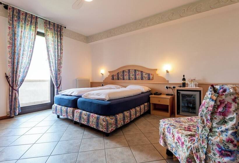 בית מלון כפרי Residence Alesi