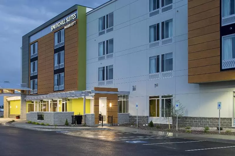 هتل Springhill Suites By Marriott Kalispell