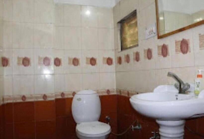 Отель Tiger Lagoon Bandhavgarh