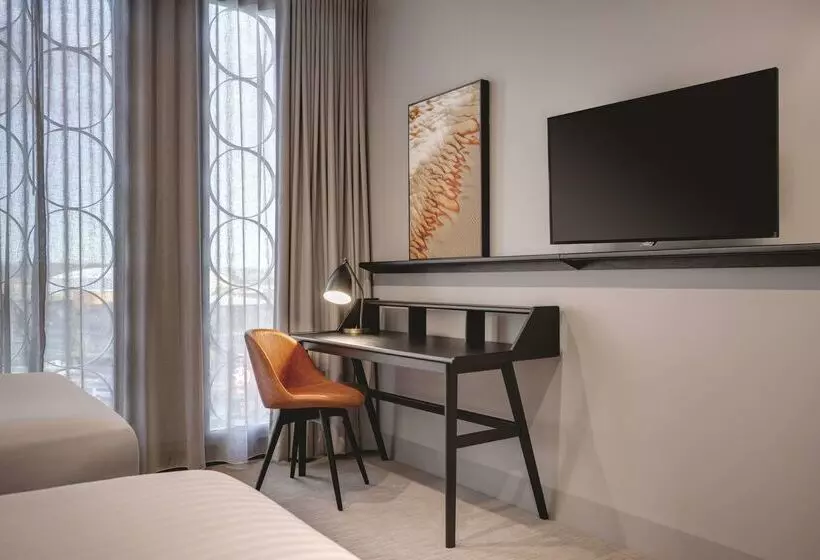Vibe Hotel Canberra