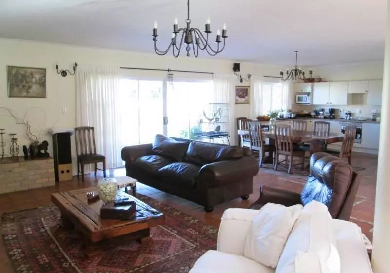 Nell's B&b