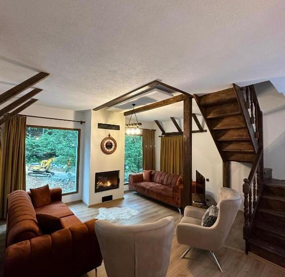 فندق Royal Falls Tati̇l Koyu