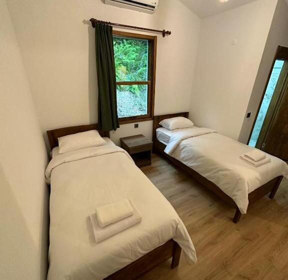 فندق Royal Falls Tati̇l Koyu