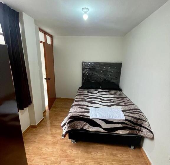 پانسیون Hostal Colonial