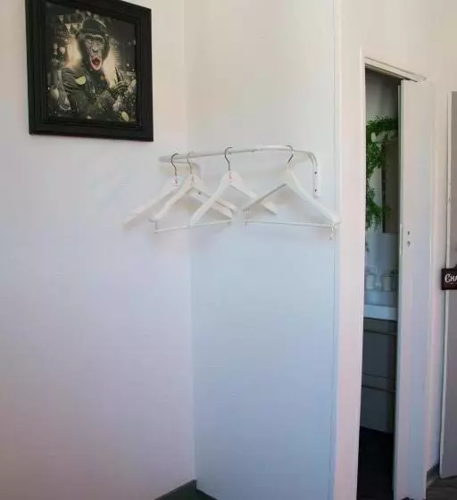 Majatalo Les Demoiselles