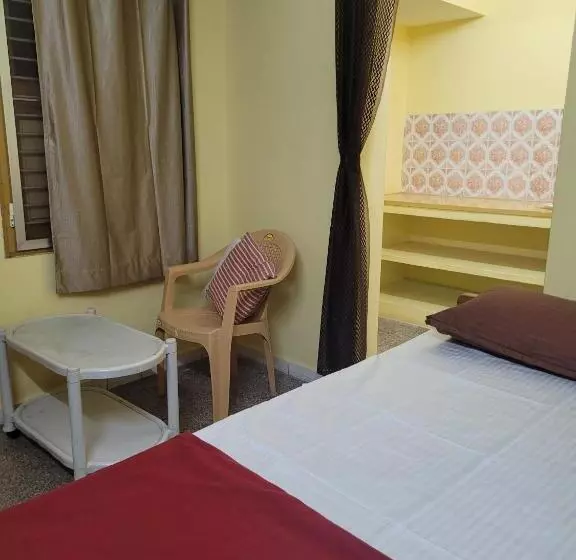 Majatalo Mount Paradise Guest House