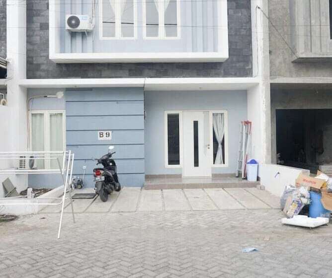 Pension Surabaya Homey Near Airport