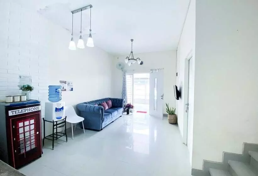 Majatalo Surabaya Homey Near Airport