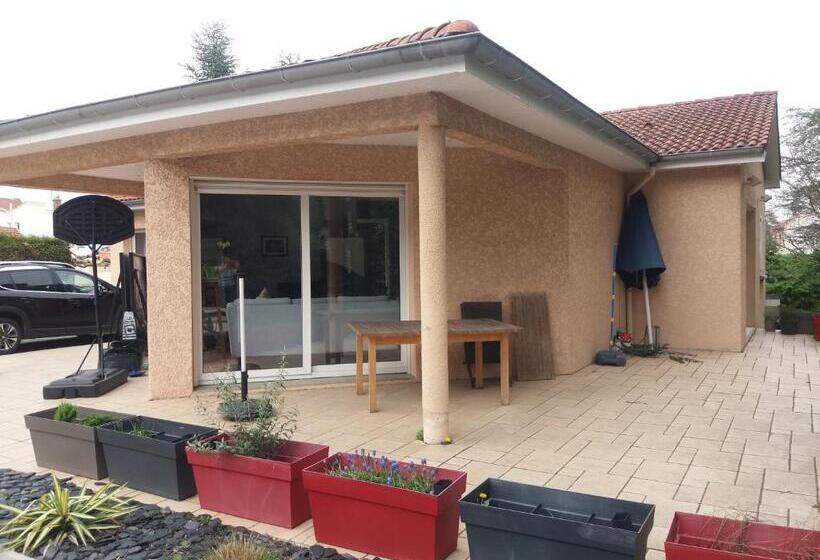 مبيت وإفطار Chambre Dans Maison Avec Piscine Et Cuisine