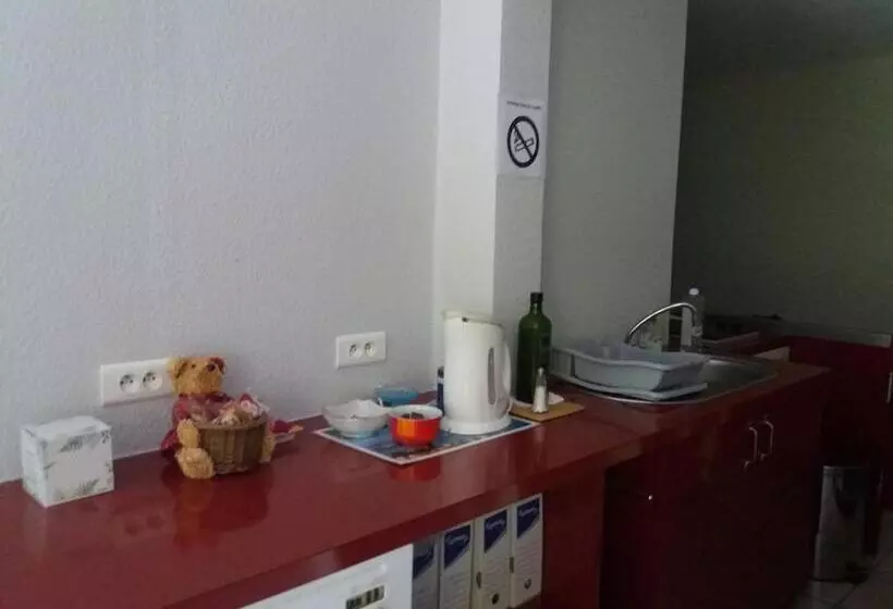 تختخواب و صبحانه Chambre Dans Maison Avec Piscine Et Cuisine