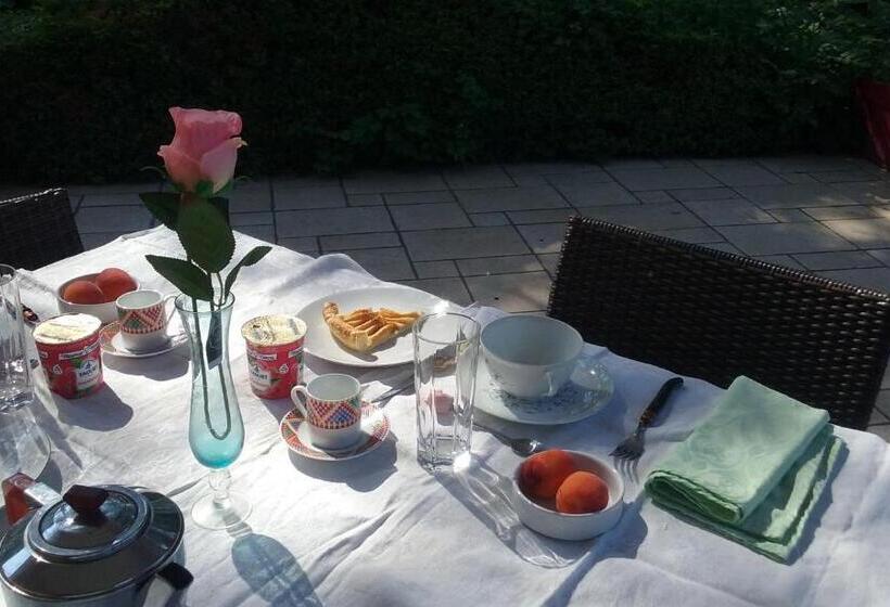 مبيت وإفطار Chambre Dans Maison Avec Piscine Et Cuisine