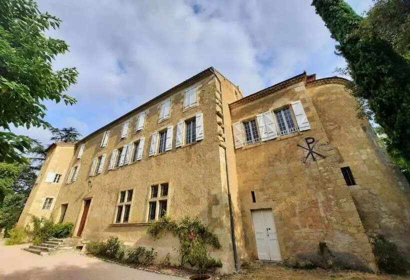 ベッドアンドブレックファースト Château De Gardès