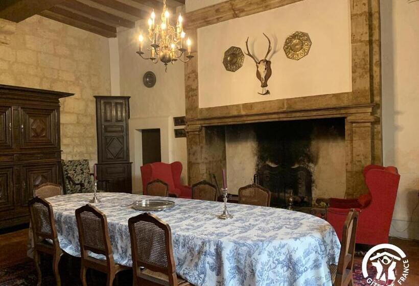 住宿加早餐 Château De Gardès