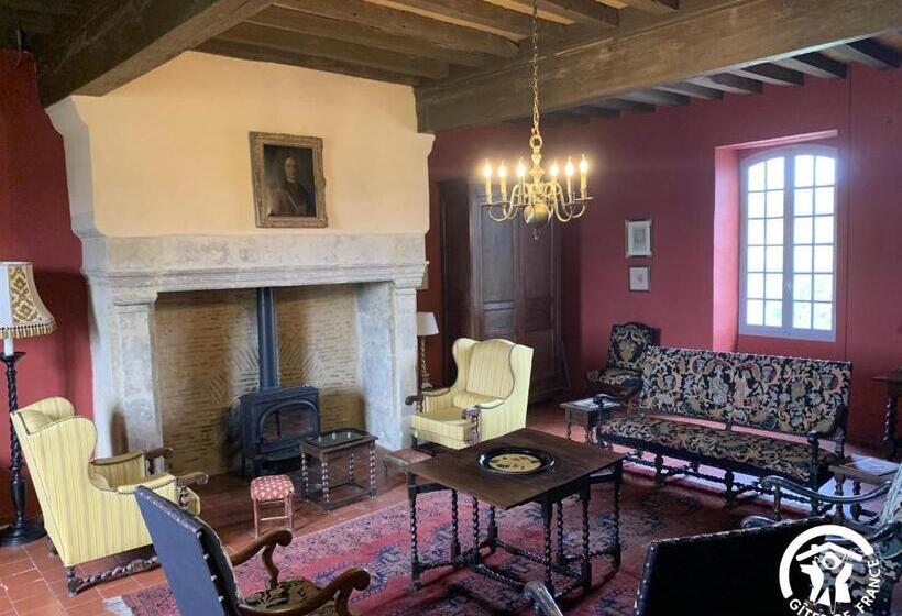 住宿加早餐 Château De Gardès