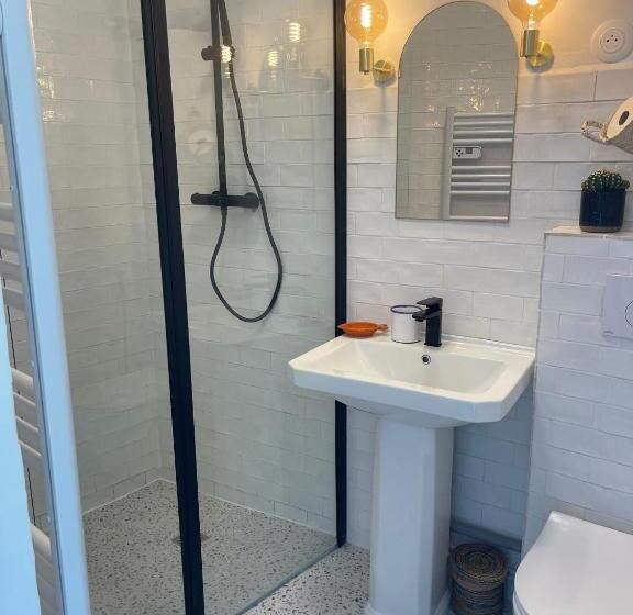 مبيت وإفطار Venez Vernou