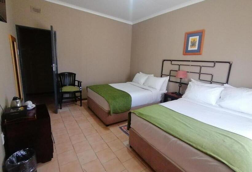 פנסיון Oteng Guest House