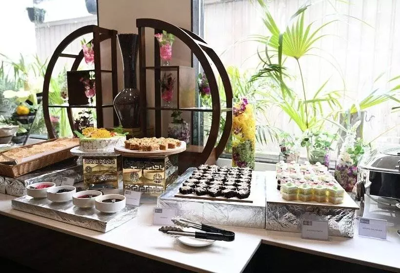 Sachika Hotels, Guwahati