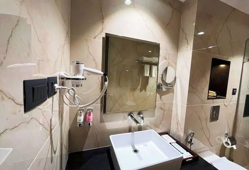 Sachika Hotels, Guwahati