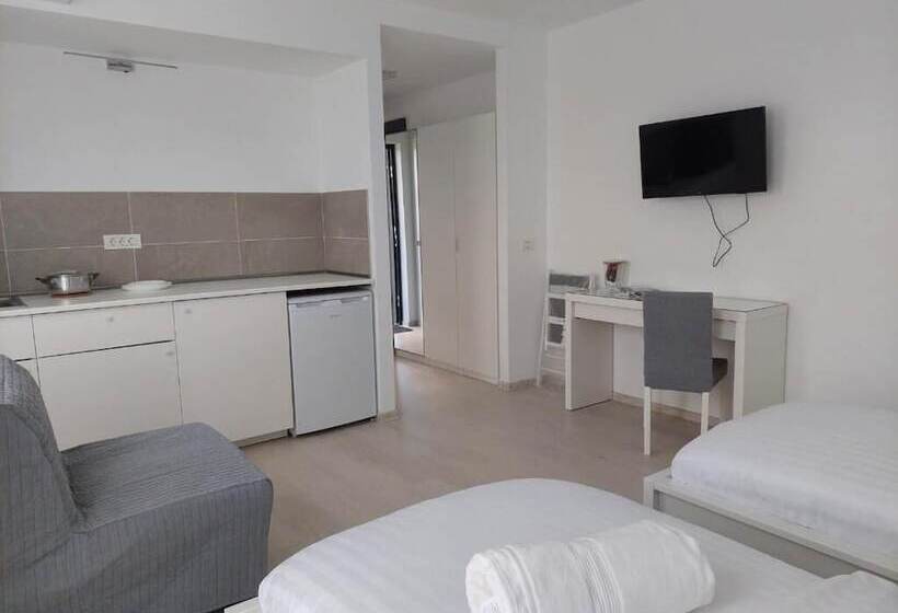 Casa Maria City Apartments