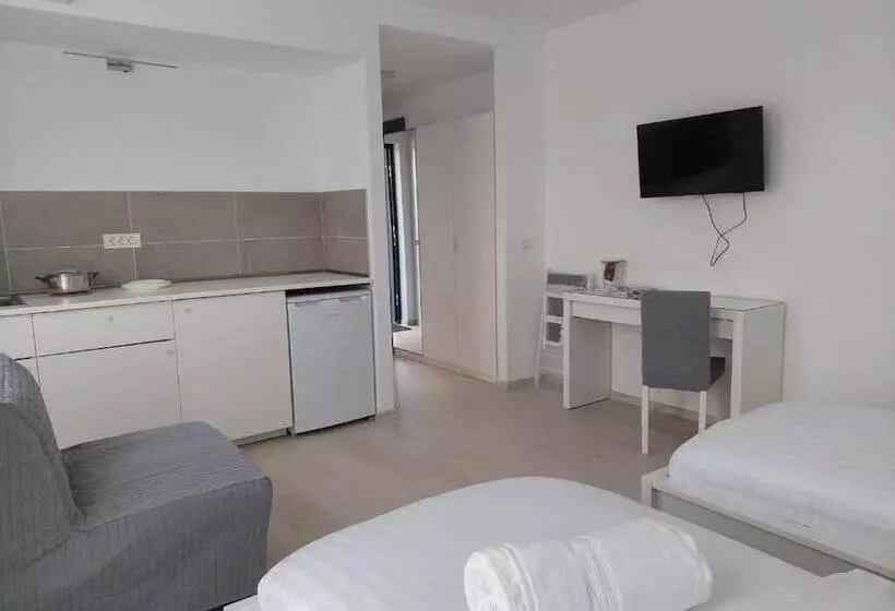 Casa Maria City Apartments