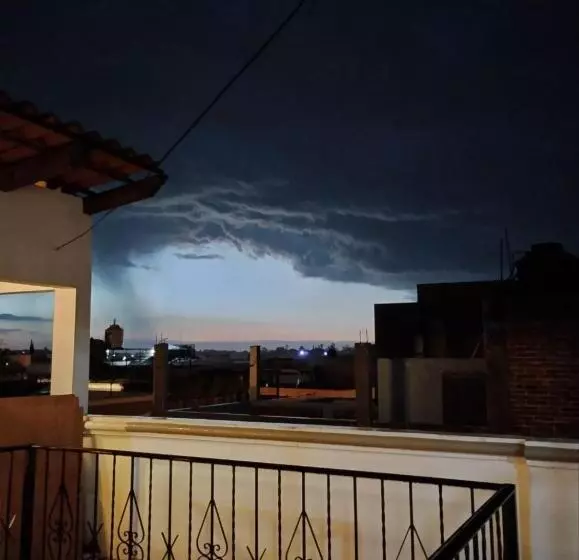 Hotelli & Hostal Santuario