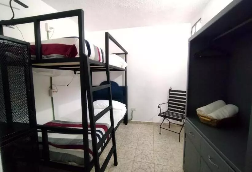 Hotelli & Hostal Santuario