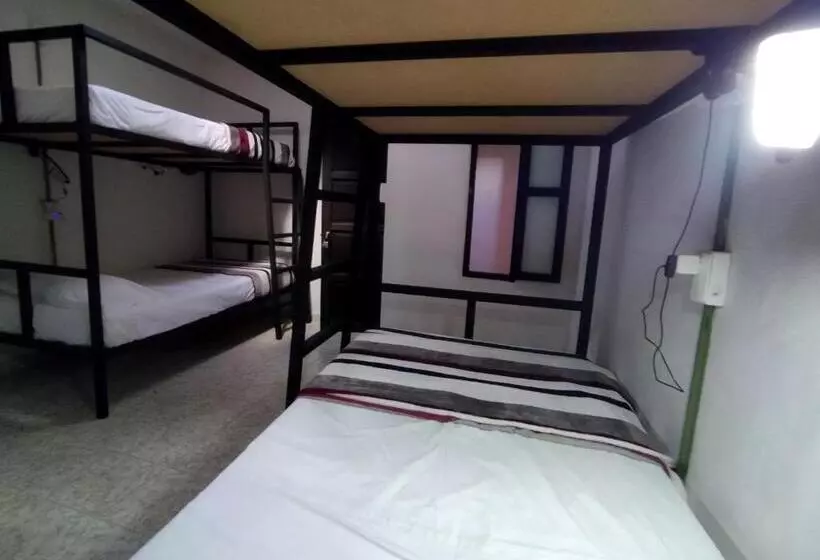 Hotelli & Hostal Santuario