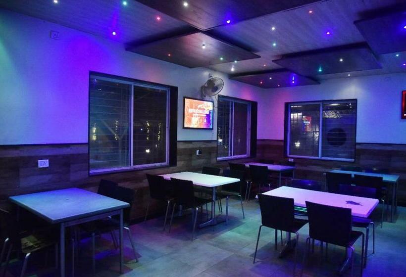 Hotel Manoranjan Enclave