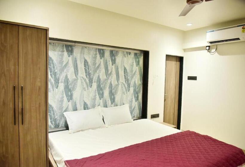 Hotel Manoranjan Enclave