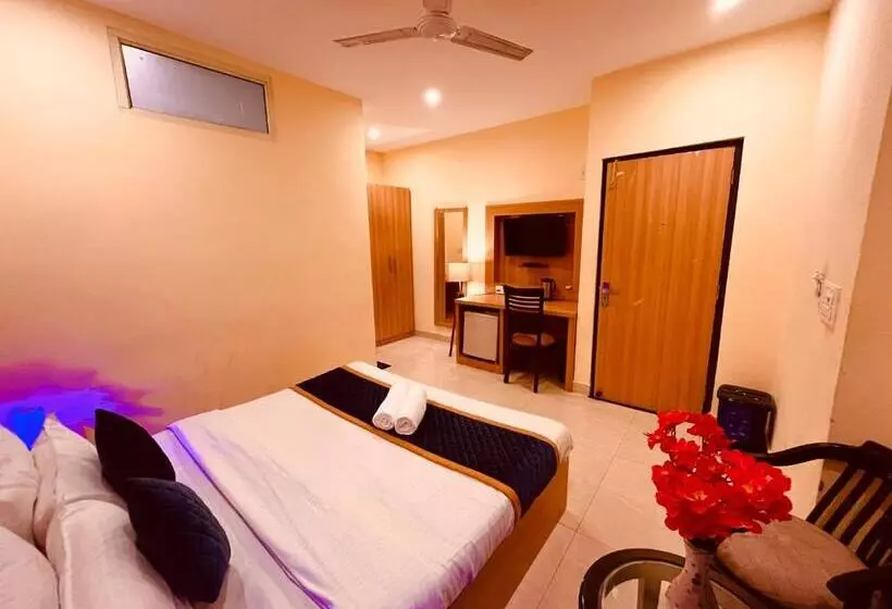 ホテル Ramawati Lodge