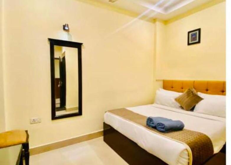 酒店 Ramawati Lodge