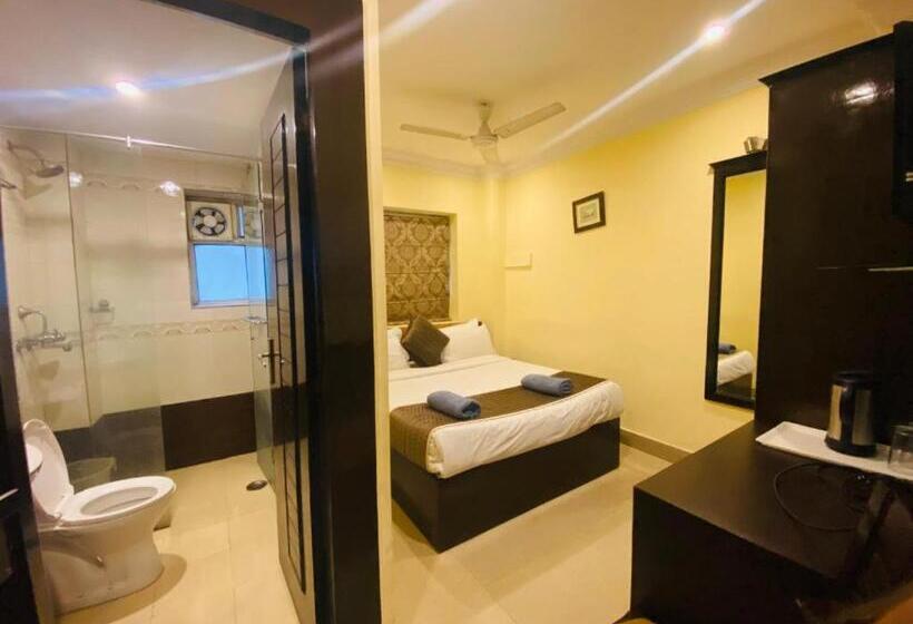 酒店 Ramawati Lodge