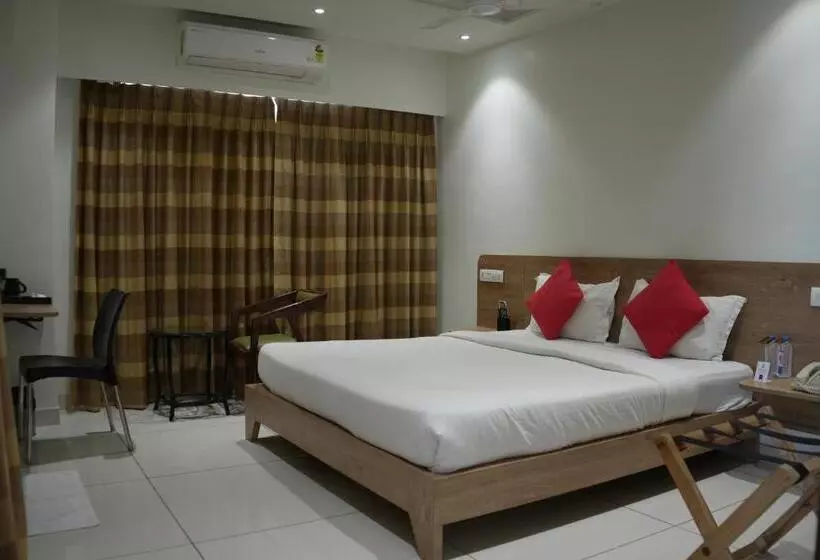 Hotelli Sapphero Akshar Inn  Jamnagar