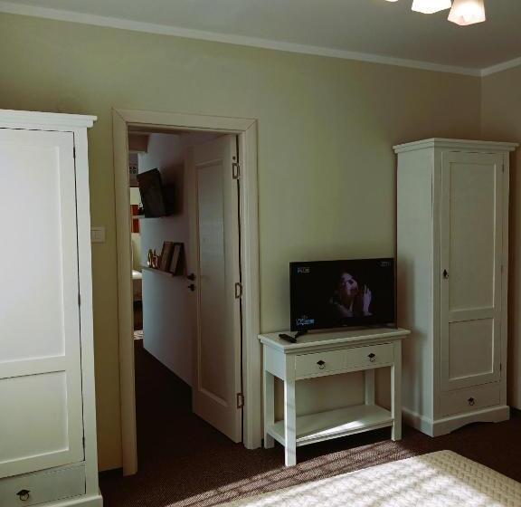 پانسیون Casa Calin