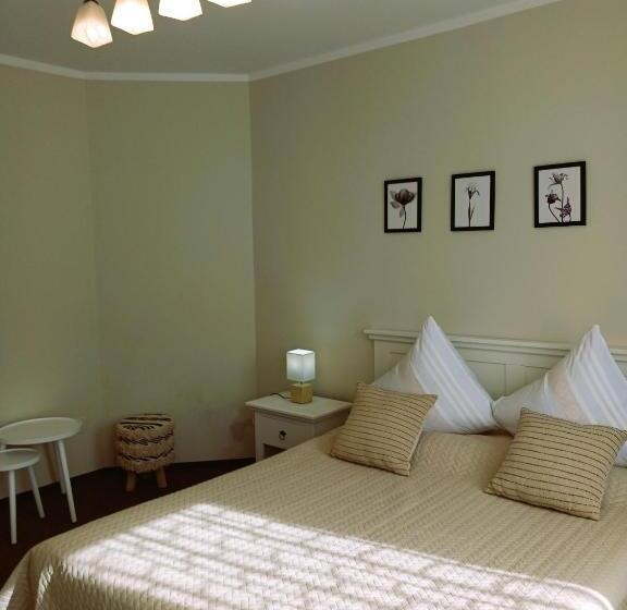 پانسیون Casa Calin