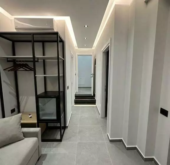 ペンション Villa Idrizi